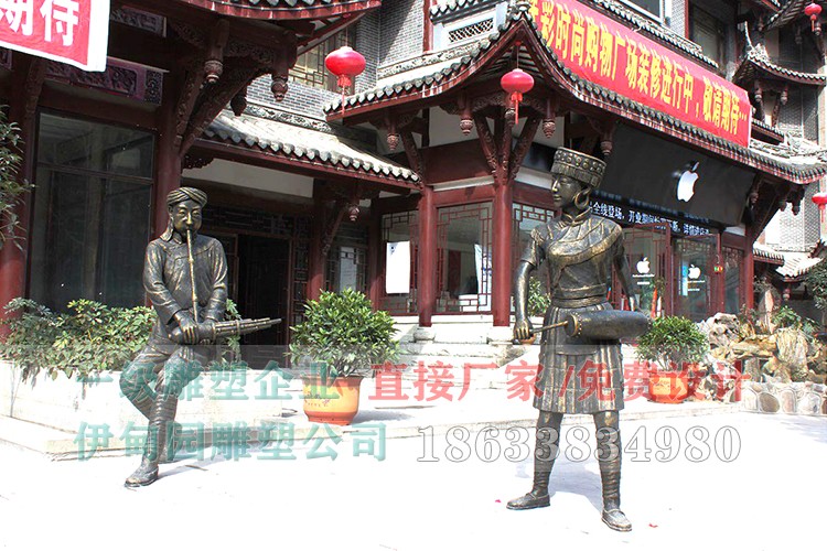 边城雕塑 (2).jpg